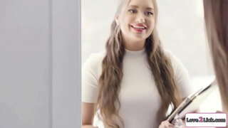 Kế hoạch đám cưới một cặp vợ chồng và thủ dâm và thuyết phục em có một chơi 3.Cô ấy liếm âm hộ như cô gái đẹp của cô,