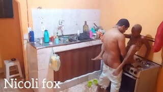 Aku pergi ke memasak untuk ogre minyak... hampir memberi jiran