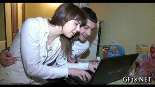 Slatko izgleda teen lepota preuzima teško 10-funte