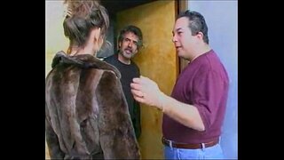 Трахну Маю Жонку . Агенцтва