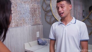 Van Preto yama Su Amigu Wacking ku Nan Mamás Star!